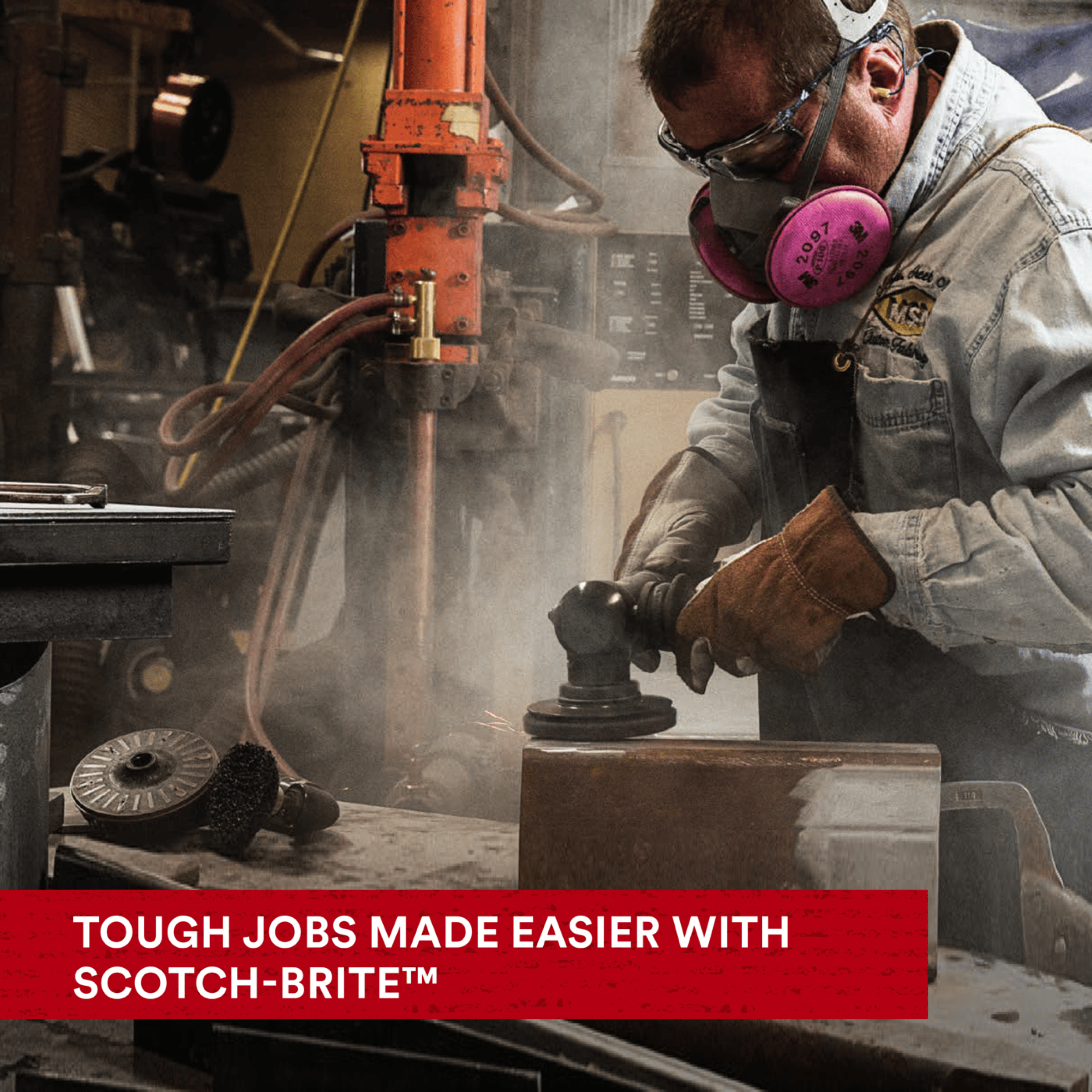 Scotch-Brite™ Clean and Strip XT Pro Extra Cut Disc, XC-DC, A/O Extra Coarse, Green, 4-1/2 in x 7/8 in, Type 27, 10 ea/Case